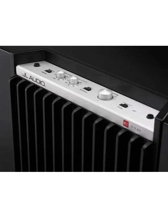 JL Audio E-Sub E112 Hi-end žemų dažnių kolonėlė - Žemų dažnių kolonėlės namams