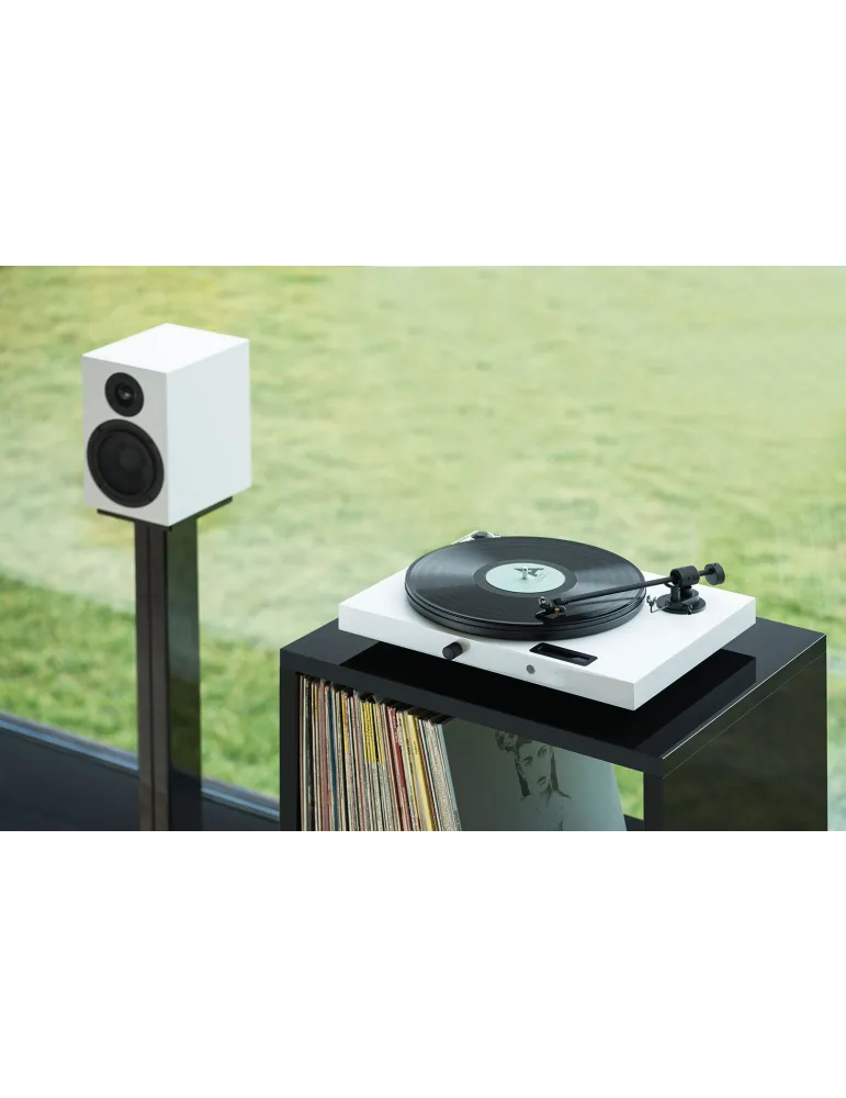 Pro-Ject Jukebox E patefonas su integruotu stiprintuvu - Plokštelių grotuvai