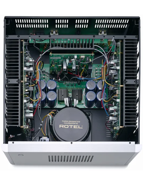 Rotel RMB-1555 galio stiprintuvas 5x120W 