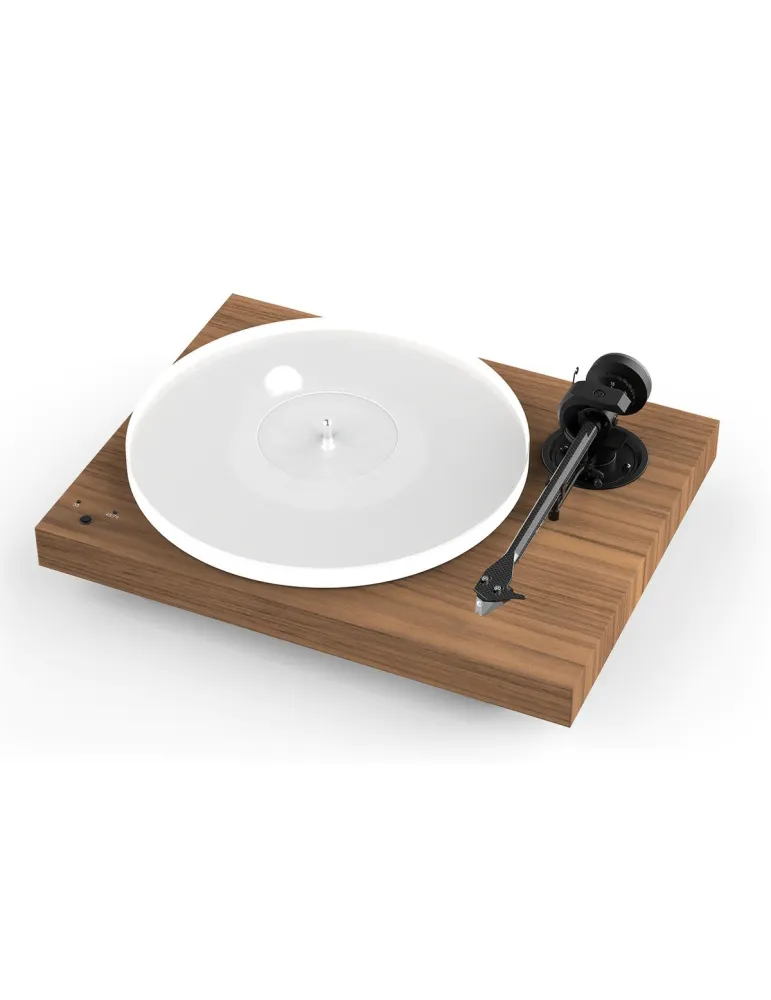 Pro-Ject X1 B balanced turntable 