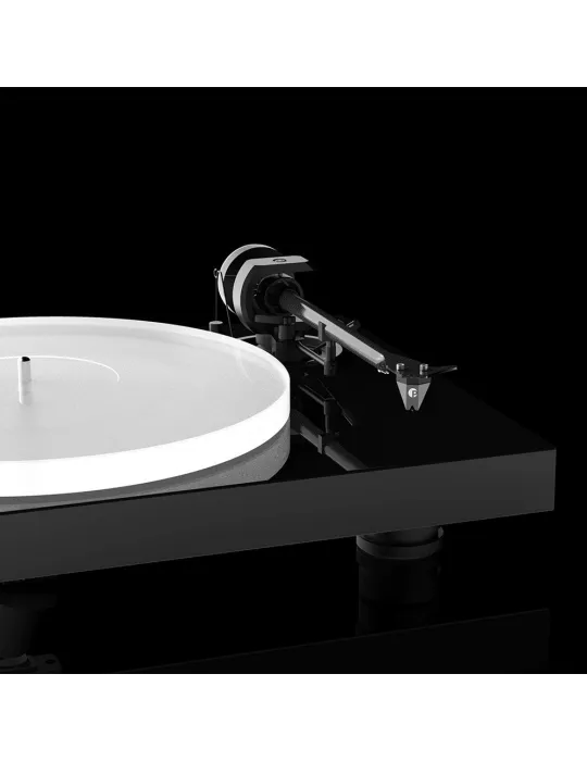 Pro-Ject X1 B balanced turntable 