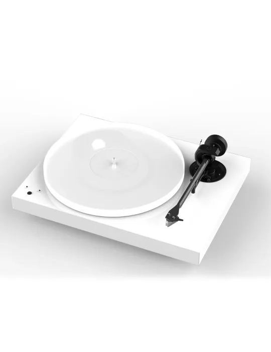 Pro-Ject X1 B balanced turntable 