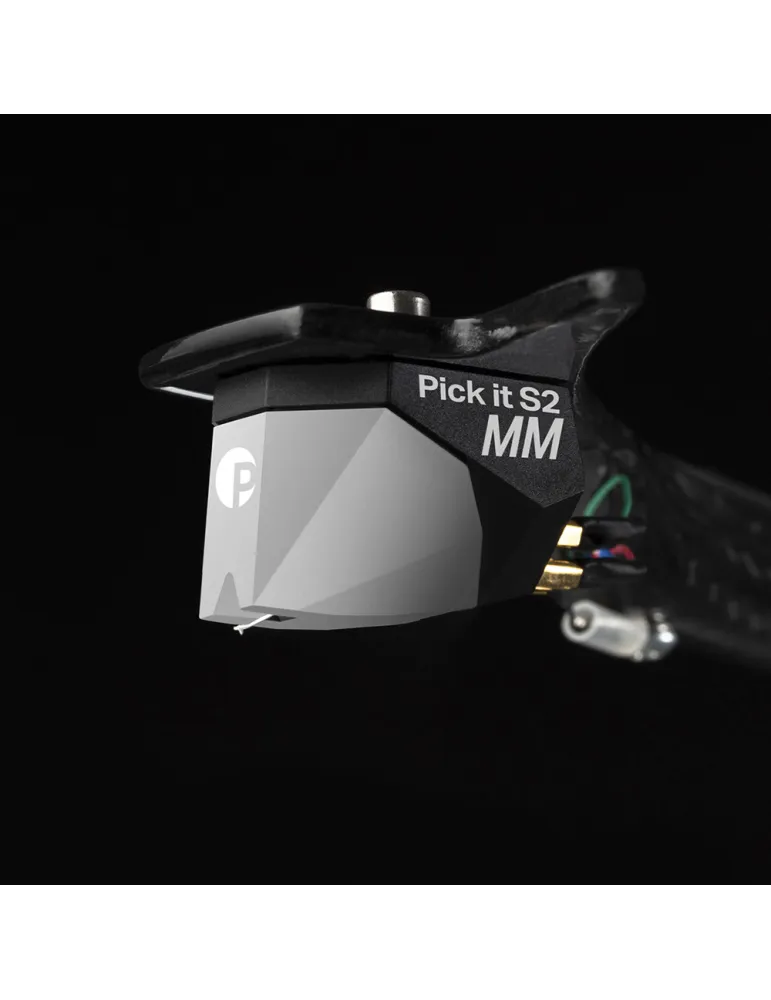 Pro-Ject X1 B balanced turntable 